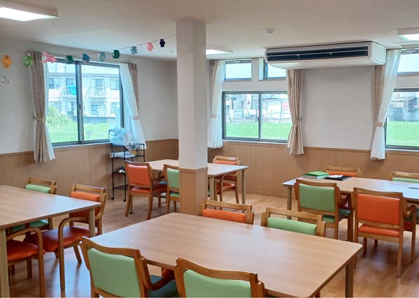 ネクストライフ貝塚 食堂