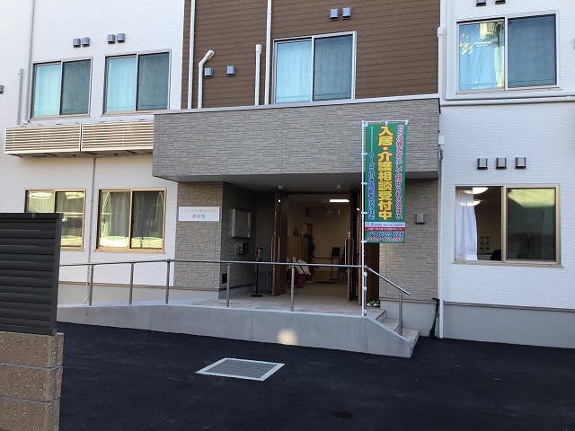 夢楽庵 正面玄関