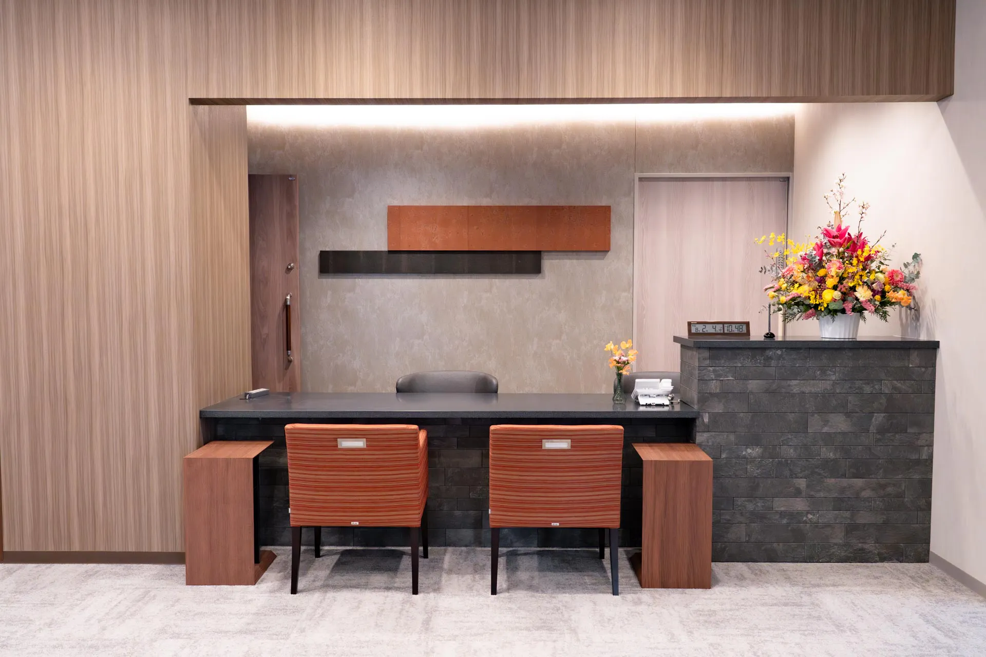 SOMPOケア ラヴィーレレジデンス博多住吉 エントランス（受付）