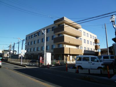 プラチナ・シニアホーム春日部藤の牛島 外観