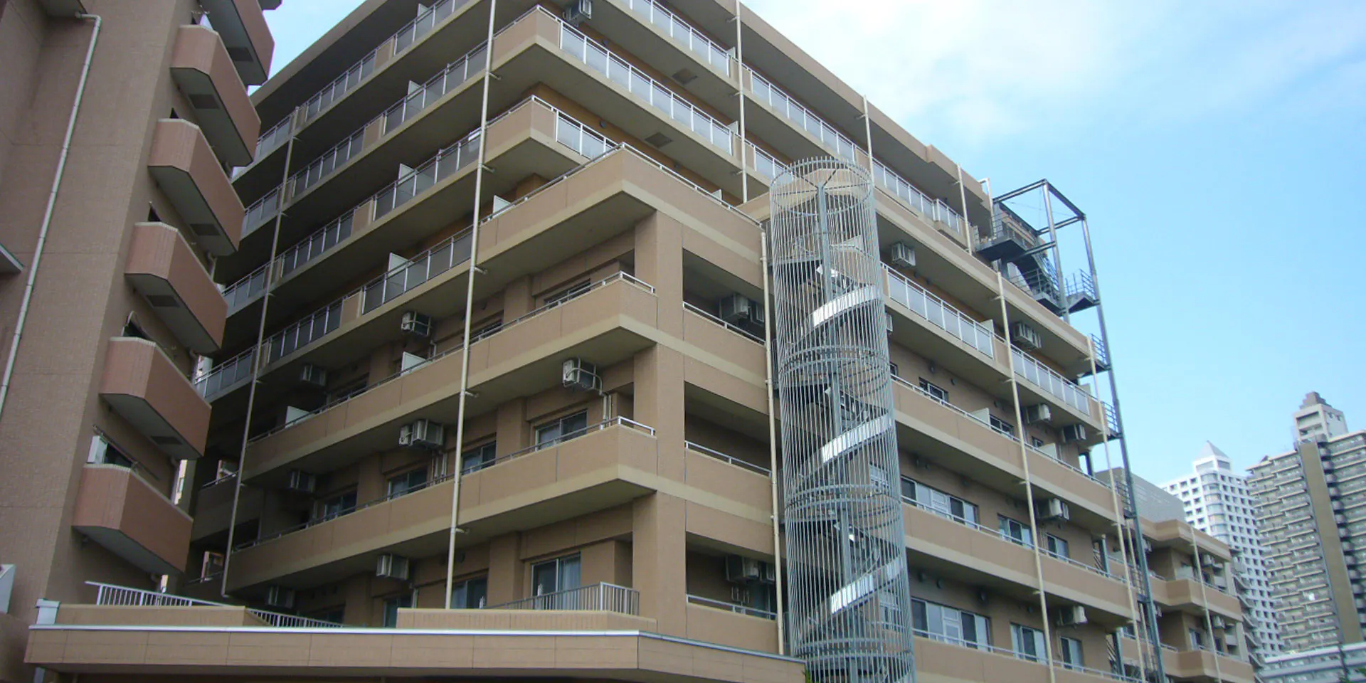 ブランシエール所沢（東館） エントランスロビー