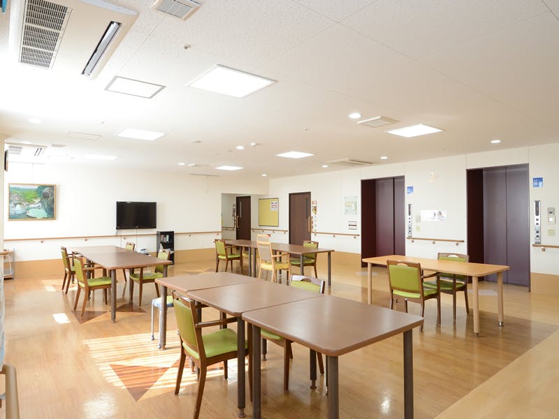 介護付き有料老人ホーム プレザンメゾンさいたま南与野 ダイニング