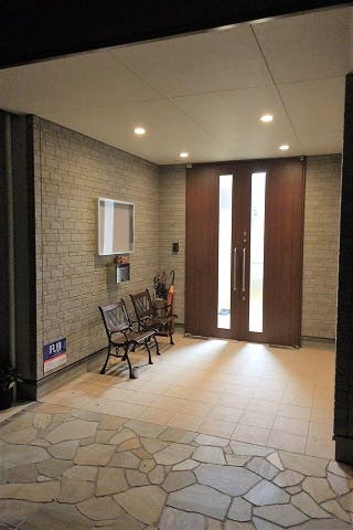 フジパレスシニア市町 エントランス