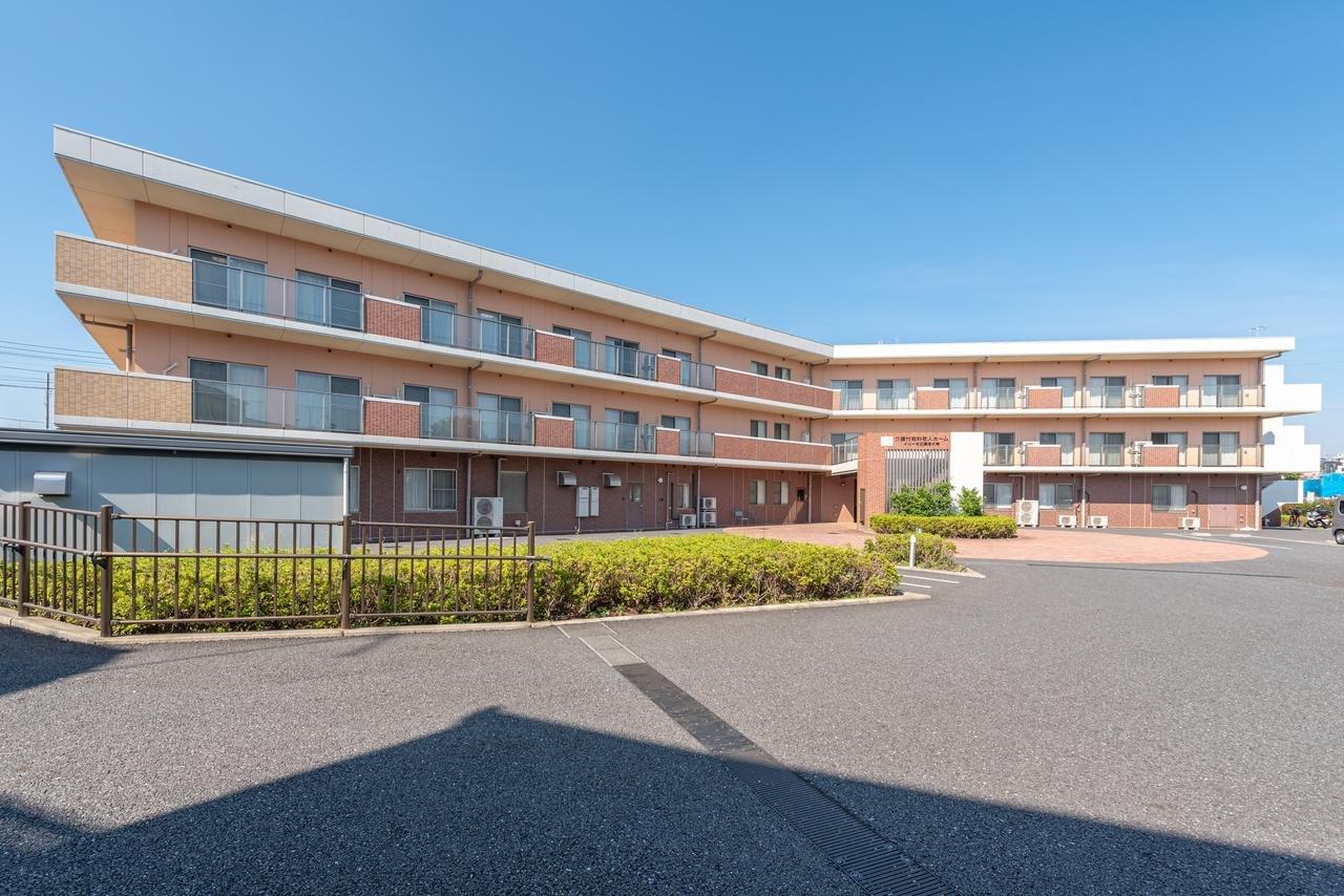 イリーゼ三鷹深大寺 外観