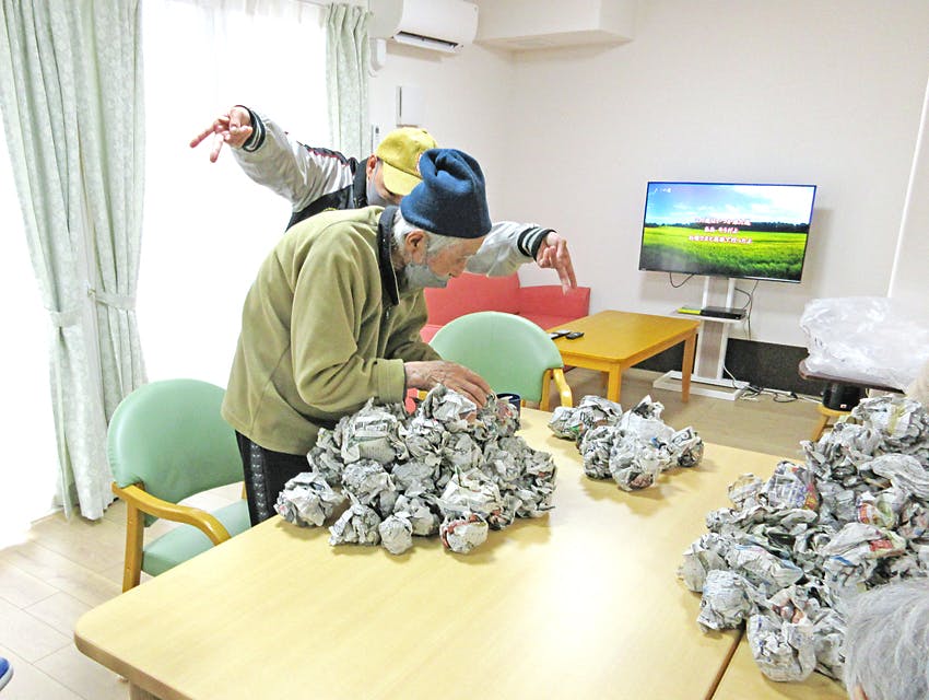 愛の家グループホーム大治北間島 ゲーム用たまつくり