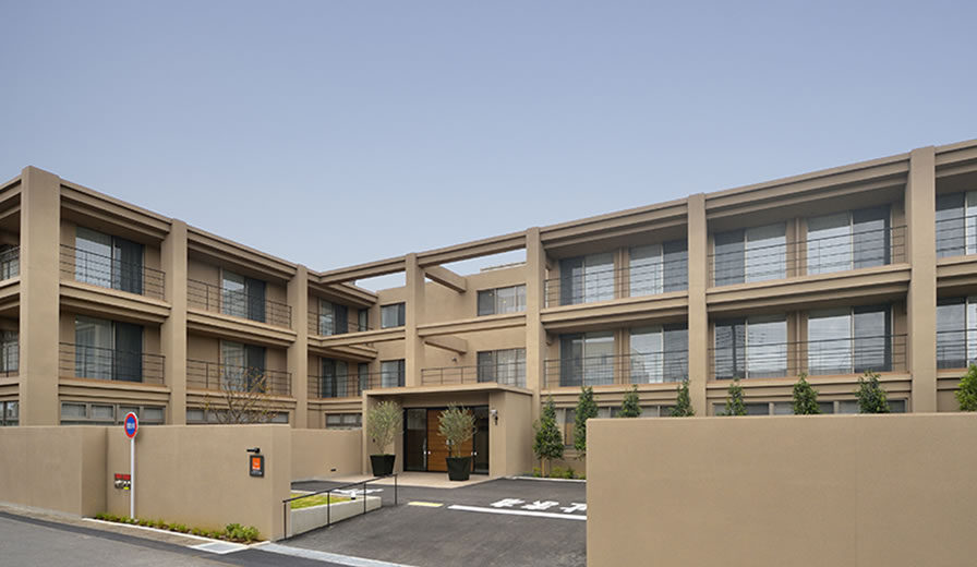 カーサプラチナ草加 外観