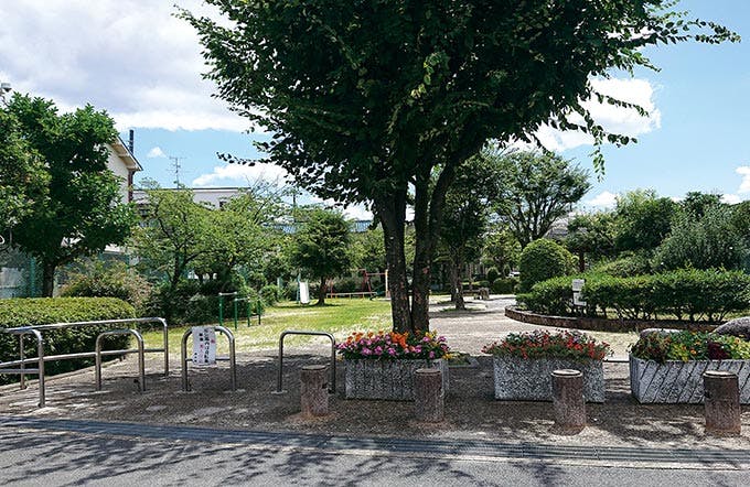 スイートガーデン枚方津田 春⽇元町公園