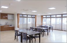 ひまわりの家蔵前 食堂