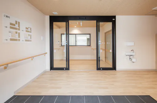 ライブラリ久我山 エントランス