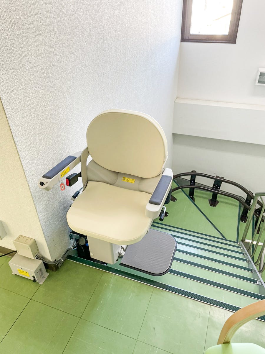 リベアホーム柏高柳 昇降機付き階段