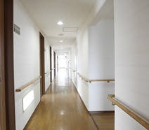 ノアガーデンB館 廊下