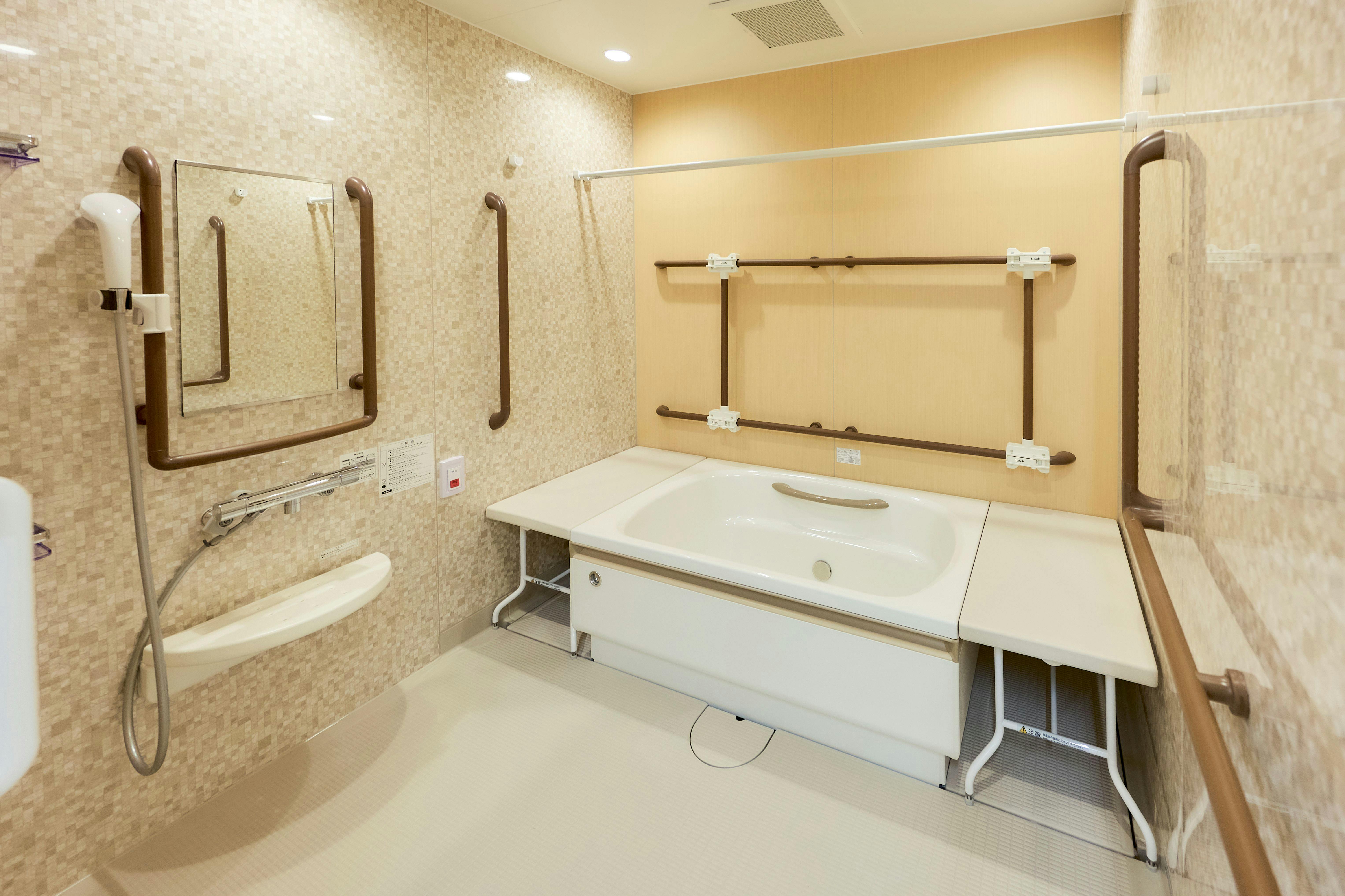 円樹川越かし野台 介護浴室（個浴）