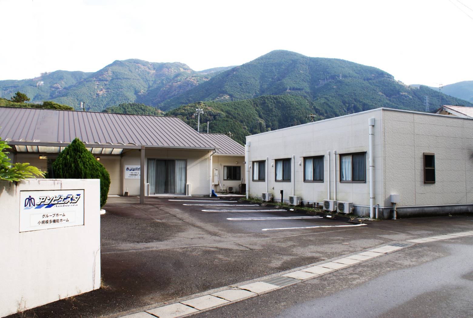 アンビエスタ 外観