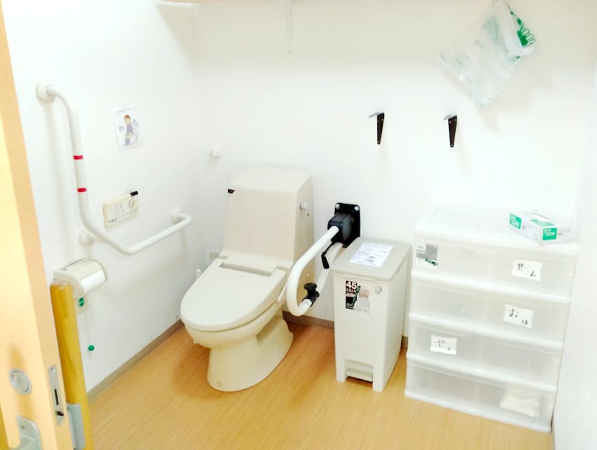 愛の家グループホーム常滑社辺 トイレ