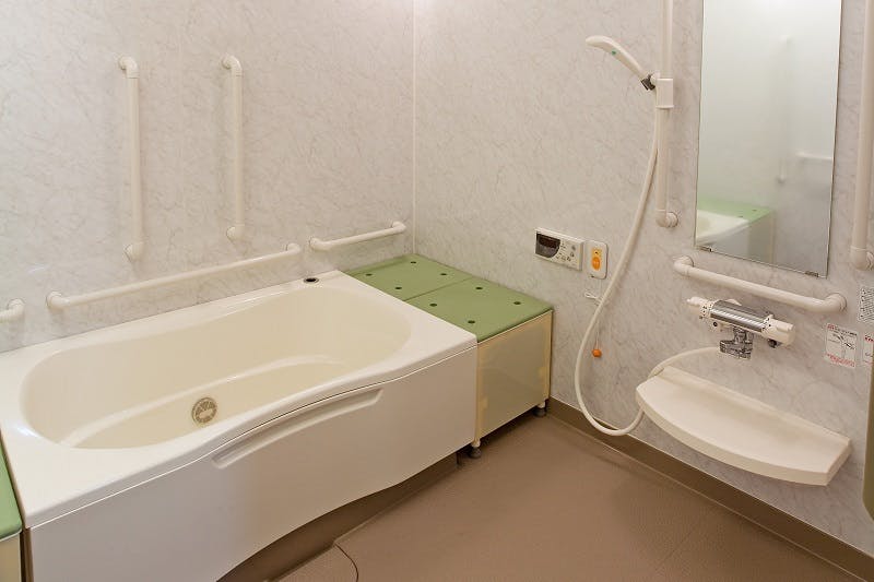 ニチイホーム立川 浴室