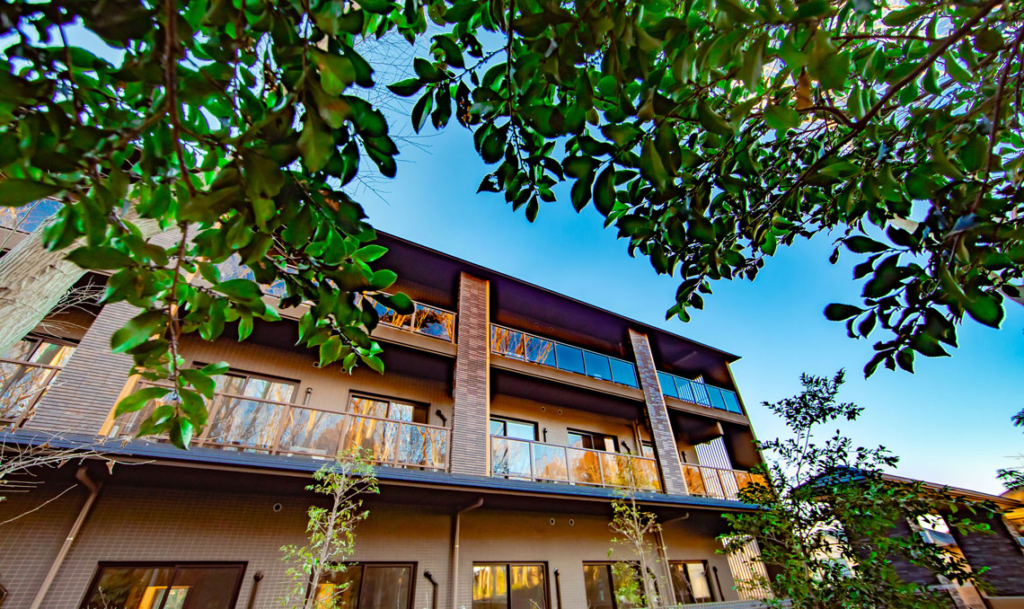 ニチイメゾン松ヶ丘公園 外観