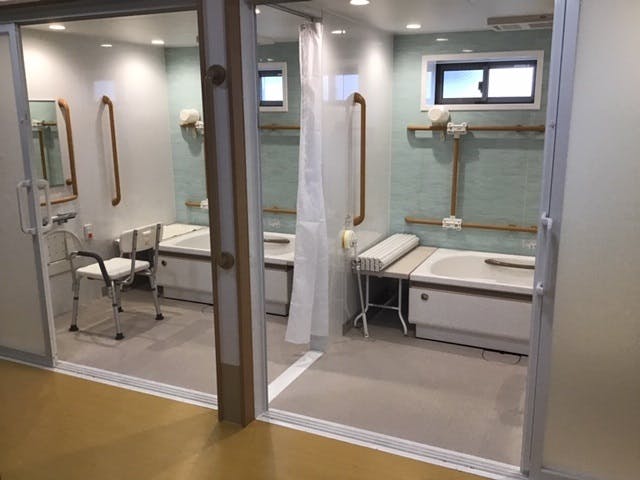 結いの苑 深井 浴室