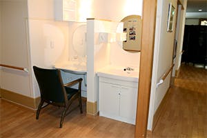 有料老人ホーム澄川の丘 洗面所