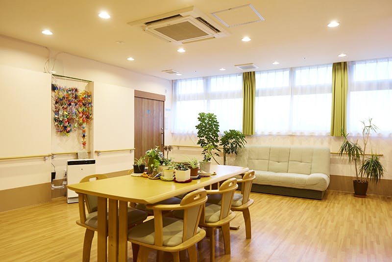 住宅型有料老人ホーム東月 食堂・レクリエーションコーナー