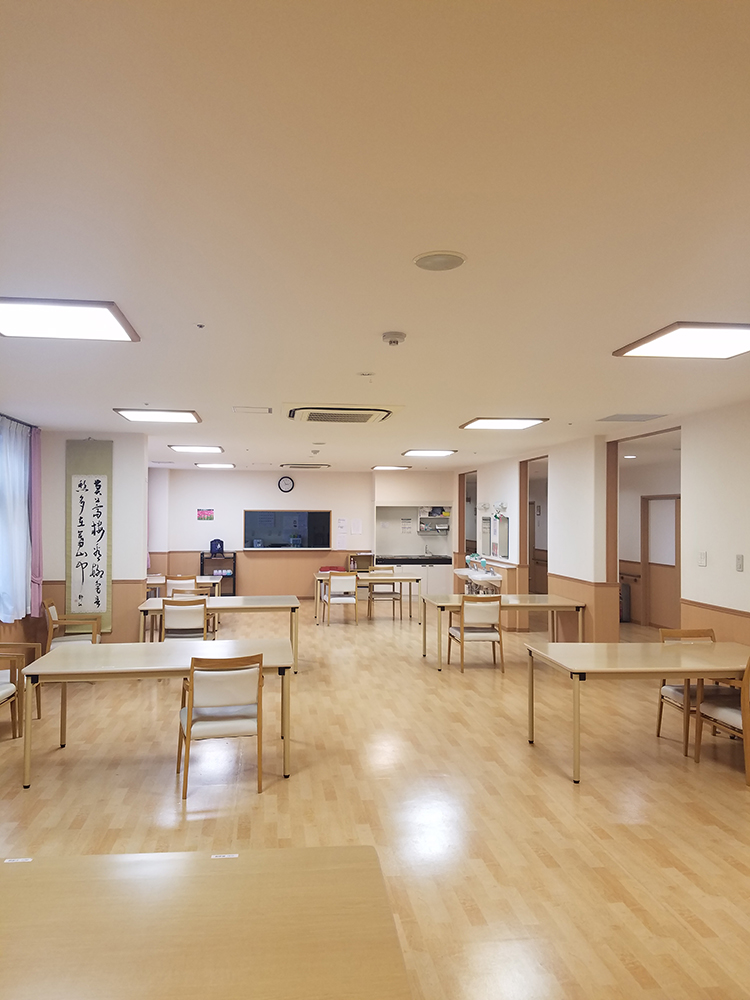 プラチナ・メディケアハート春日部 食堂