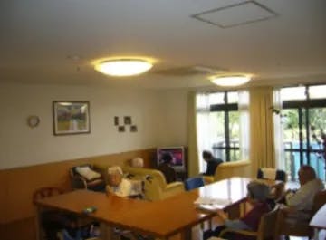 ホームフレンド藤沢 リビング