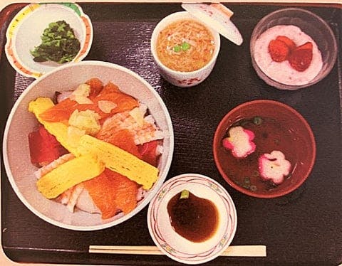 ジョイライフ十日市場 特別食
