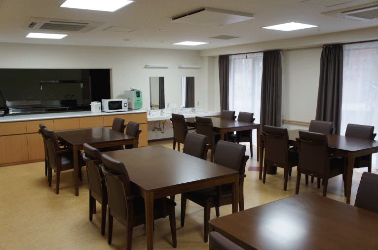サービス付高齢者向け住宅あすか箕面 食堂