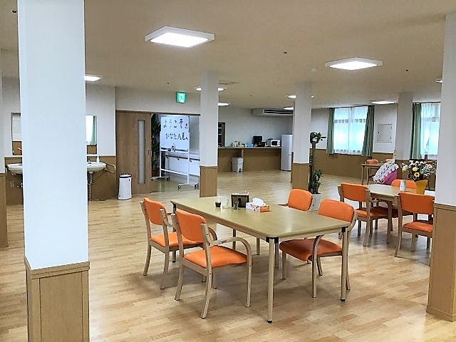 ひなた八尾 食堂