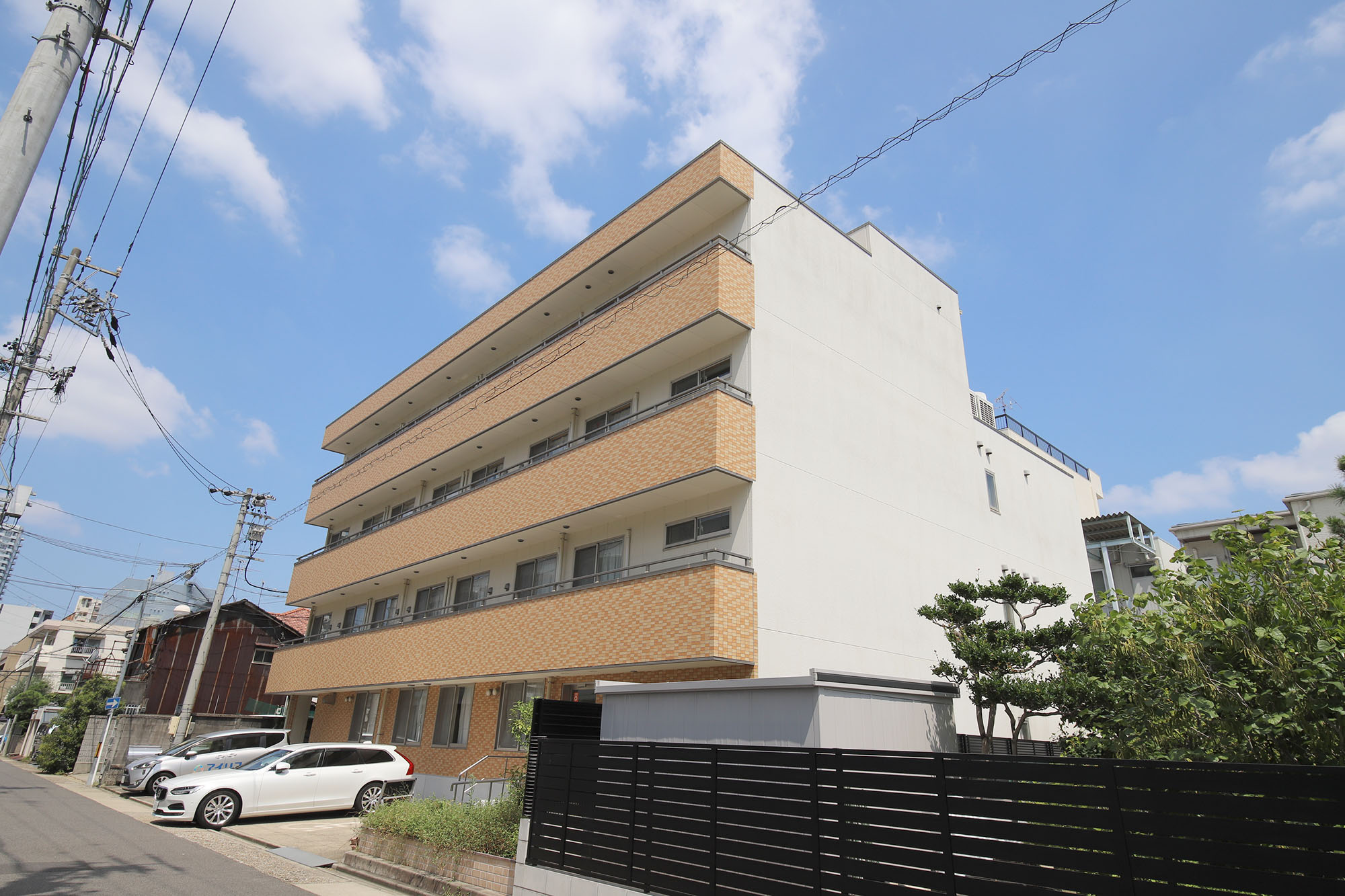 アイリスちくさ内山 外観