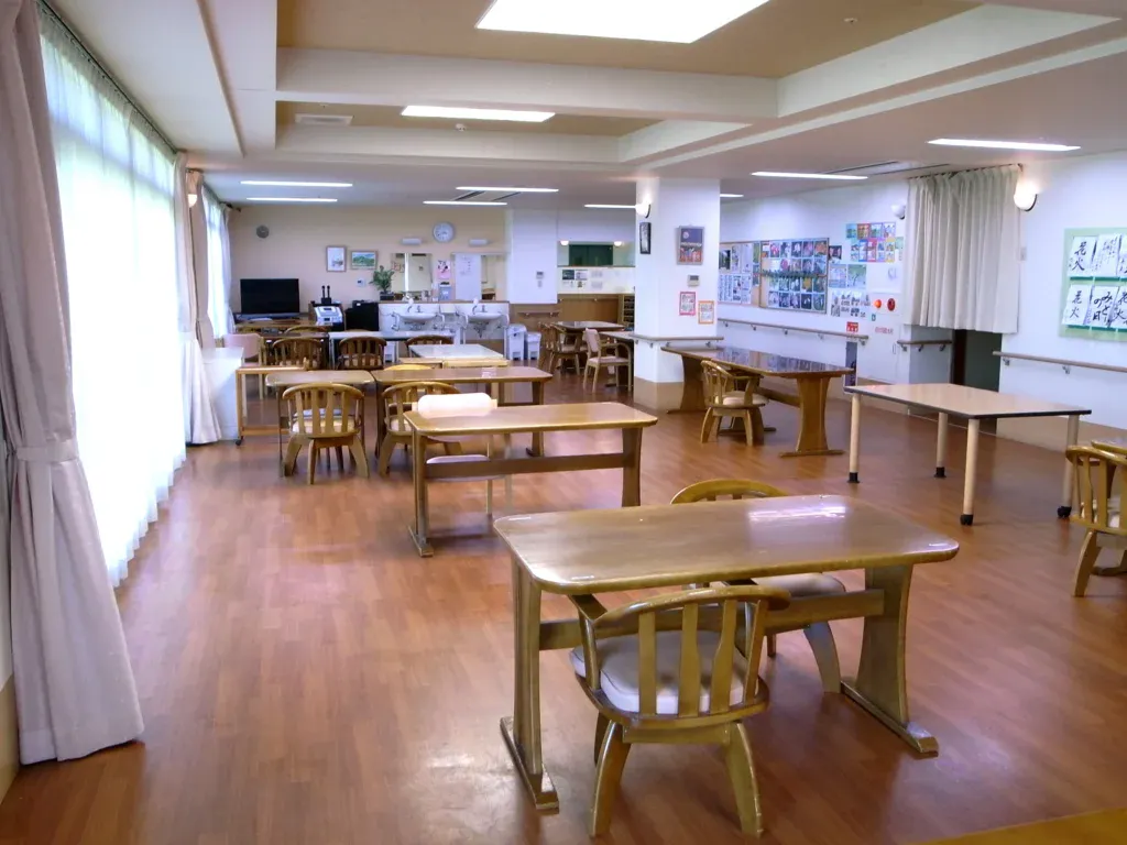 ベストライフ東村山Ⅱ 食堂、多目的室