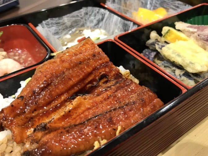 ＳＯＭＰＯケア ラヴィーレ南堀江 うなぎ御膳