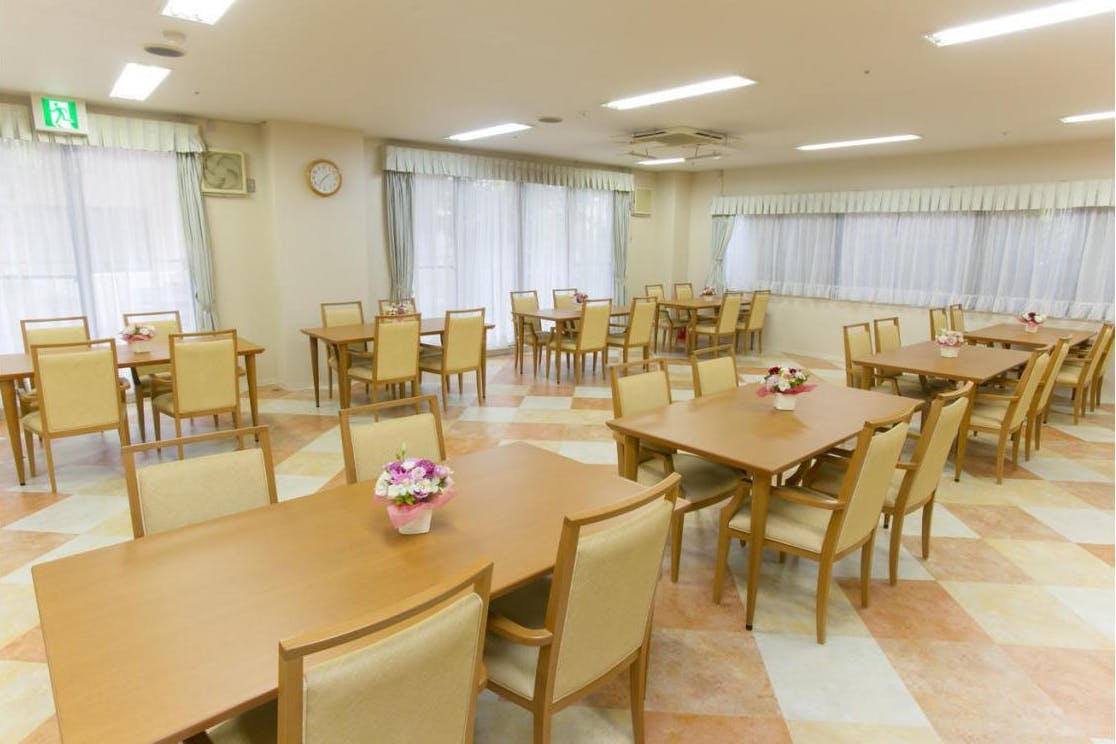 ボンセジュール湘南台 1F ダイニングルーム兼機能訓練室