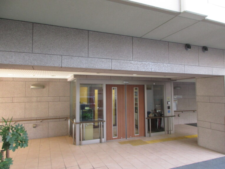 そんぽの家 西田辺駅前 外観