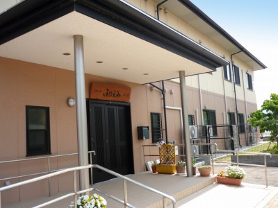 ニチイケアセンターこうだ 外観