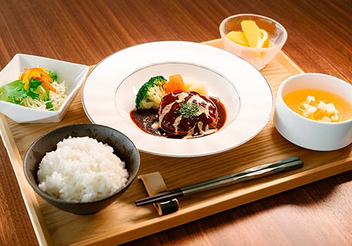 elua life 洋食
