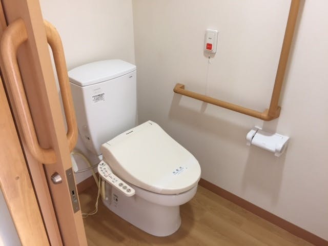 そんぽの家Ｓ綾瀬 トイレ