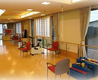 介護付き有料老人ホーム悠悠 機能訓練室