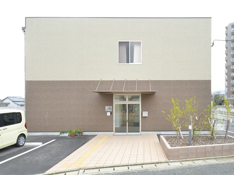 グループホームたのしい家野多目 外観