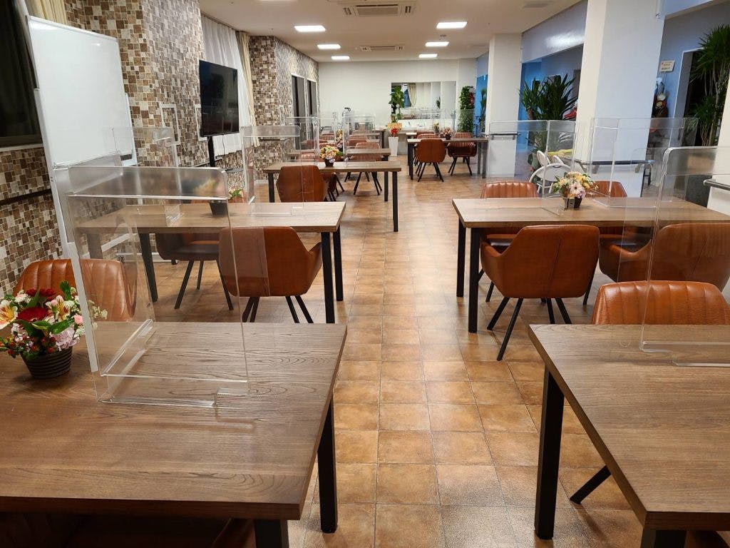 いろどり八尾 食堂