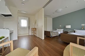 カーサプラチナ三ツ境 二人部屋