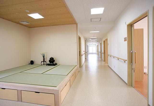 クレア藍住 廊下
