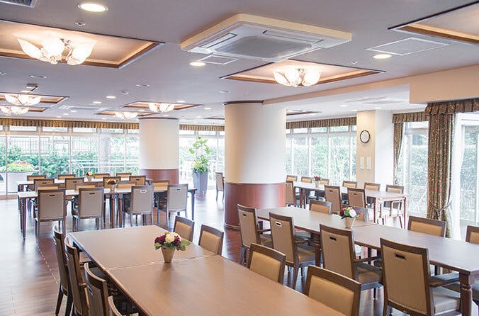 SOMPOケア ラヴィーレ南大泉 食堂