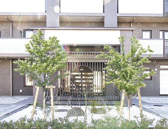 リアンレーヴ流山 玄関アプローチ