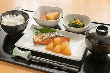 アンブラッセ枚方公園 通常食