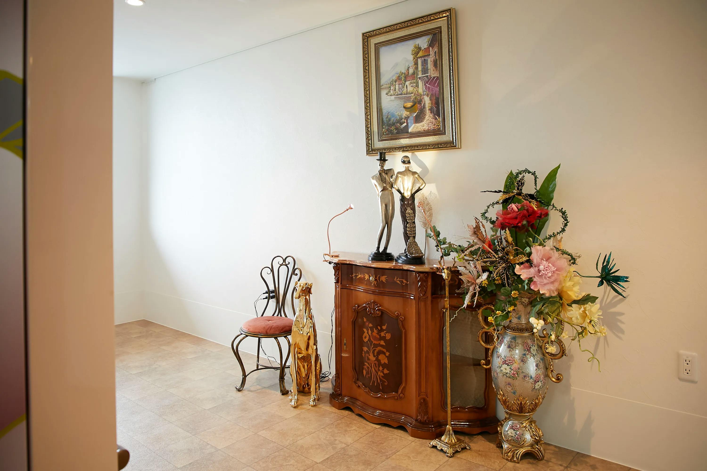 靎見の鄕 ディスプレイ