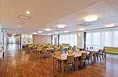 有料老人ホームフィオーレ美杉 食堂兼機能訓練室