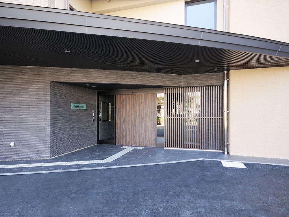 チャーム京都山科 玄関