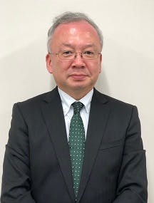 エスティームライフ学園前 館長武藤　徹