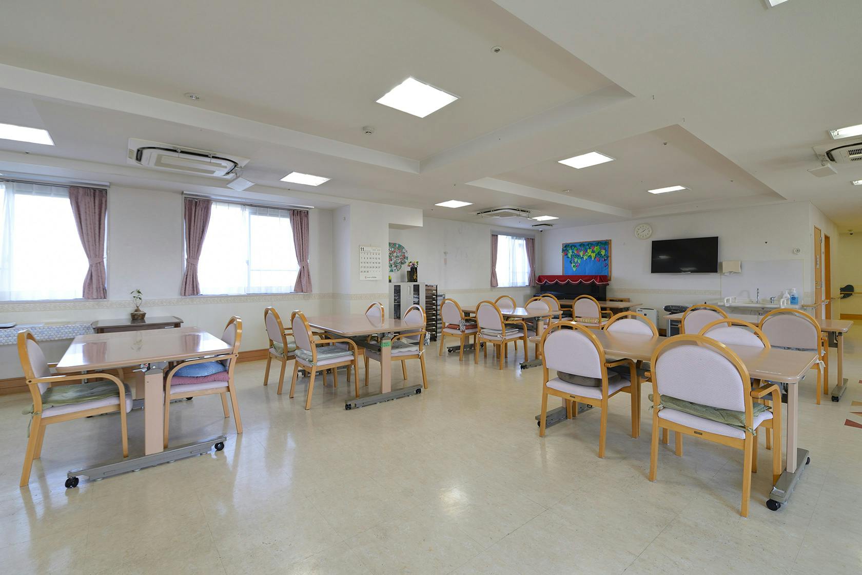 ソラスト大宮 食堂