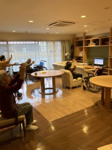 SOMPOケア ラヴィーレ錦糸町 朝の体操